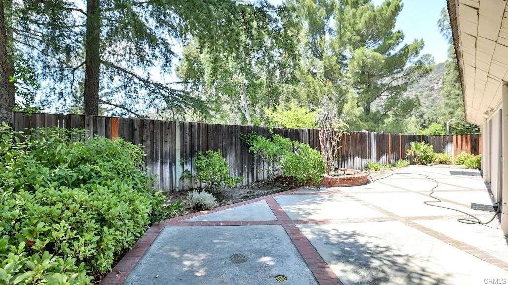 渠道房源-La Canada Flintridge